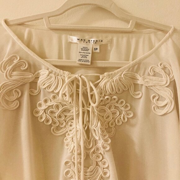 Max Studio Cream Flutter Sleeve Blouse Fairycore Size SP - Picture 2 of 8